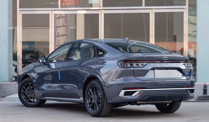 
								Ford Mondeo EcoBoost 2025 full									