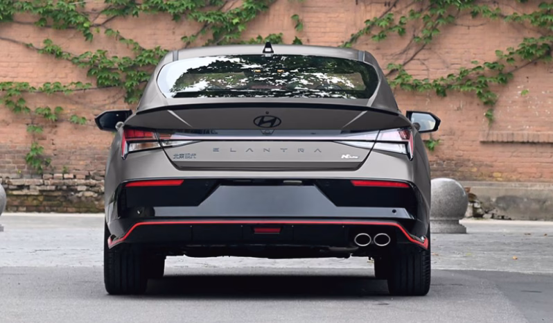 
								Hyundai Elantra 2023 full									