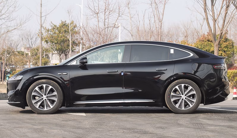 
								Chery Luxeed R7 EREV 2025 full									