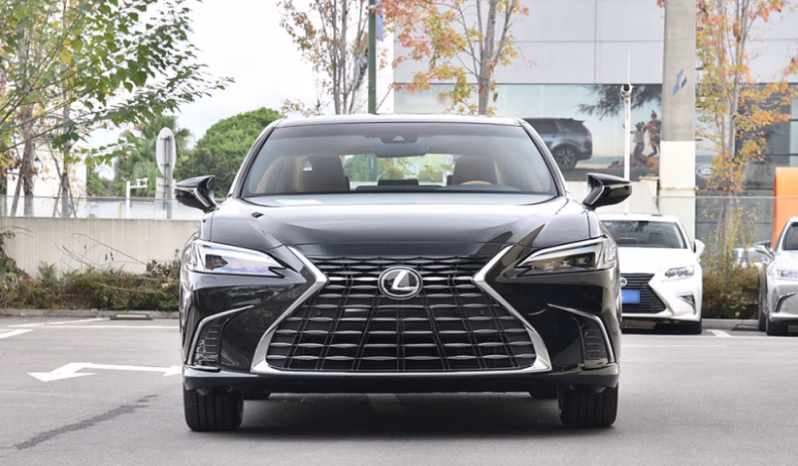 
								Lexus ES300h 2025 full									