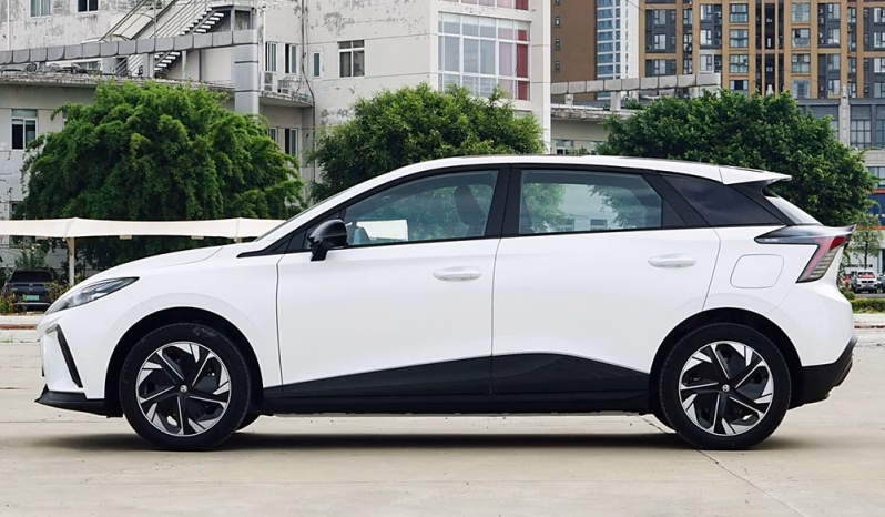 
								MG4 EV 2023 full									