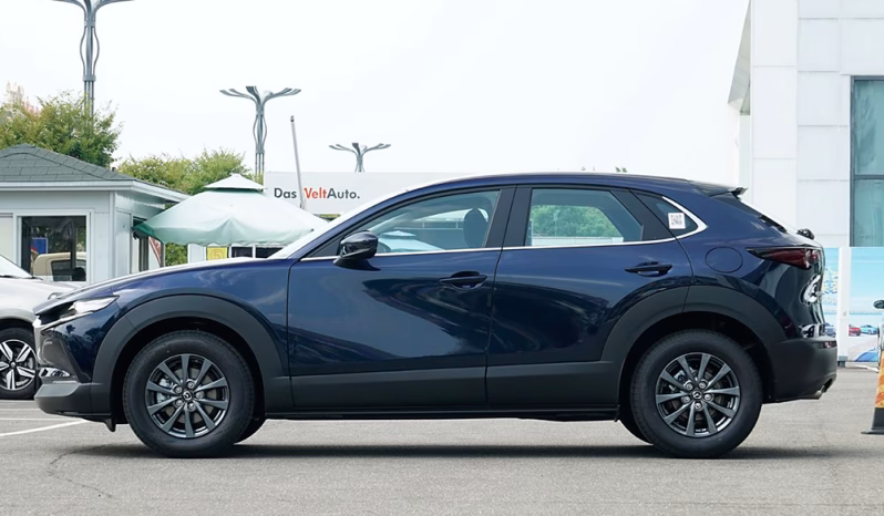 
								Mazda CX-30 2024 full									