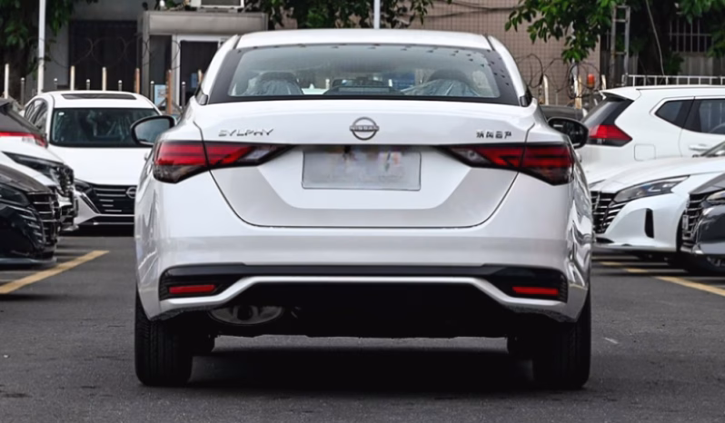 
								Nissan Sylphy 1.6L CVT 2025 full									