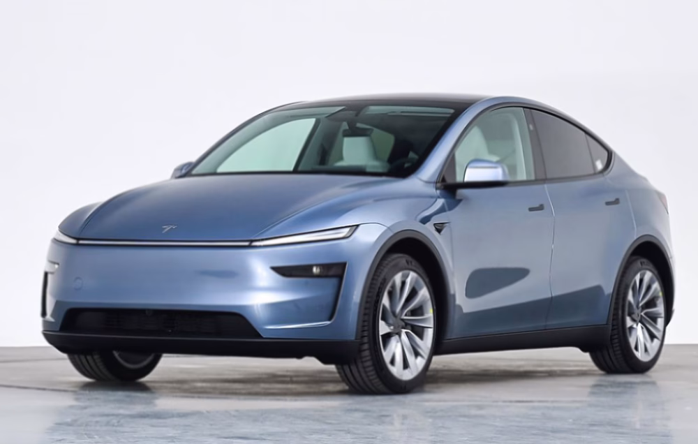 Tesla Model Y 2025