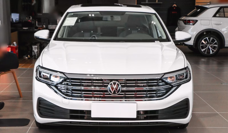 
								Volkswagen Sagitar 2024 full									
