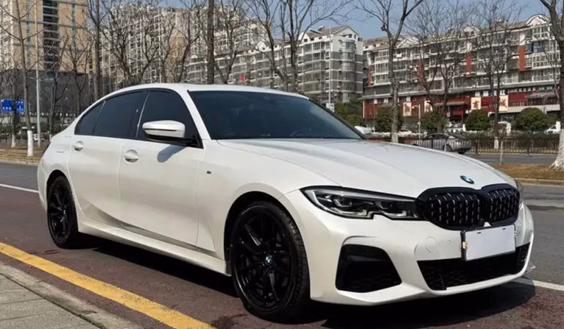 
								2020 BMW 325Li M Sport Package full									