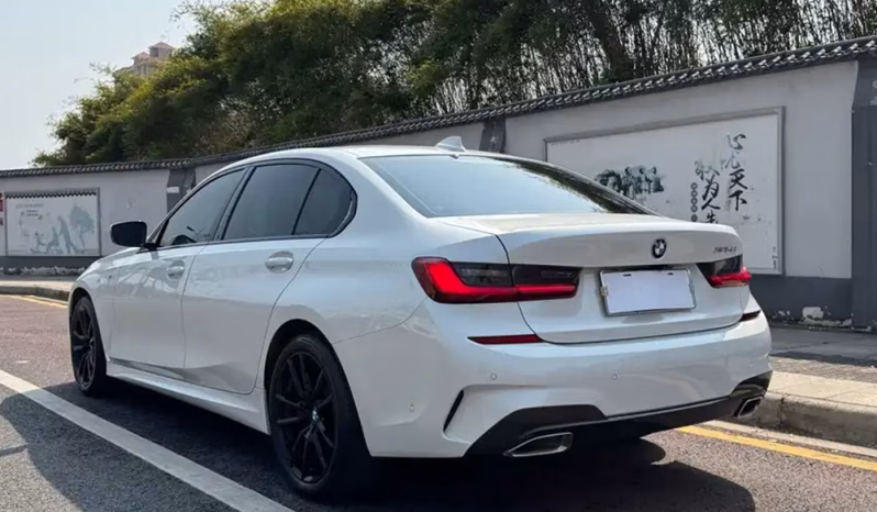 
								2020 BMW 325Li M Sport Package full									