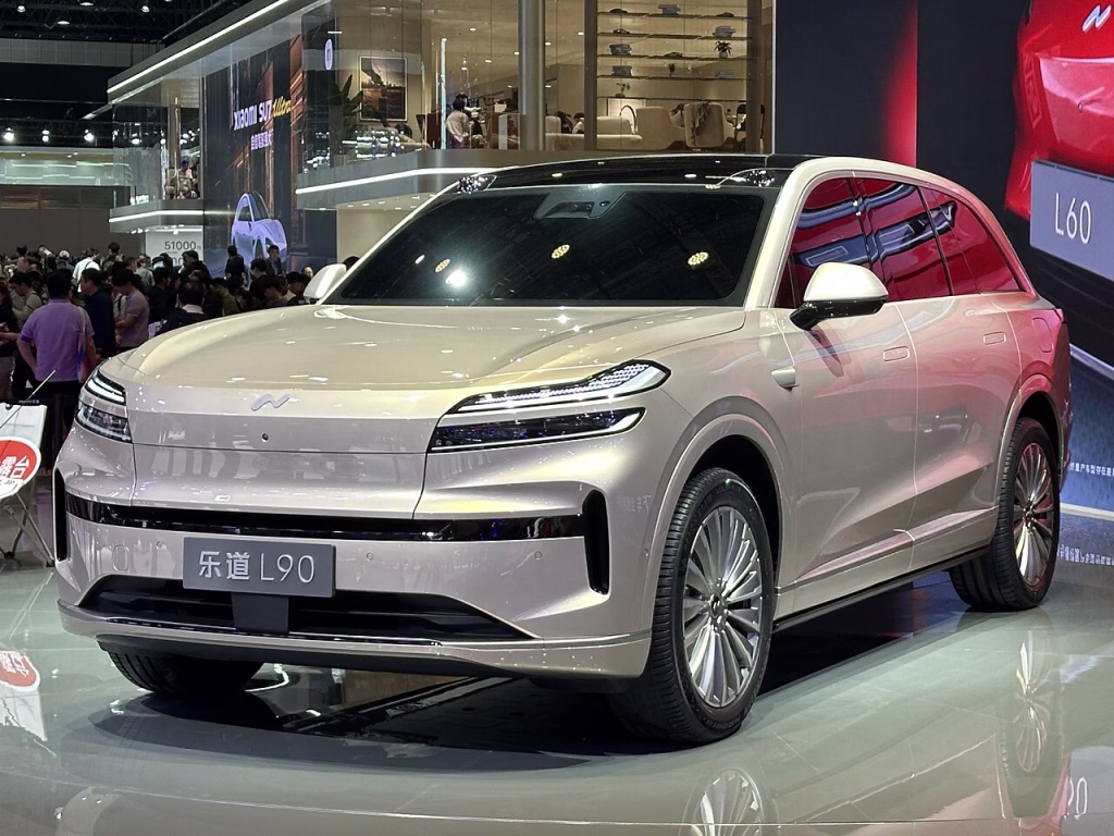 ONVO L90 electric SUV
