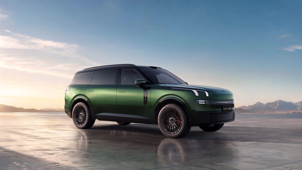Lynk & Co 900 Six-Seat exterior; manufacturer model-family reference image