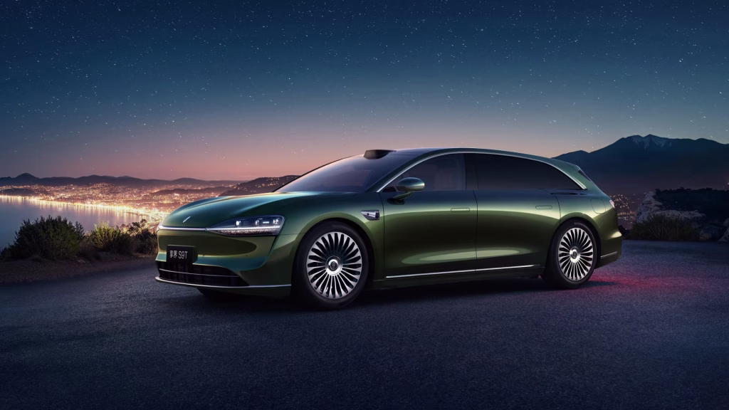 Stelato S9T exterior; manufacturer model-family reference image
