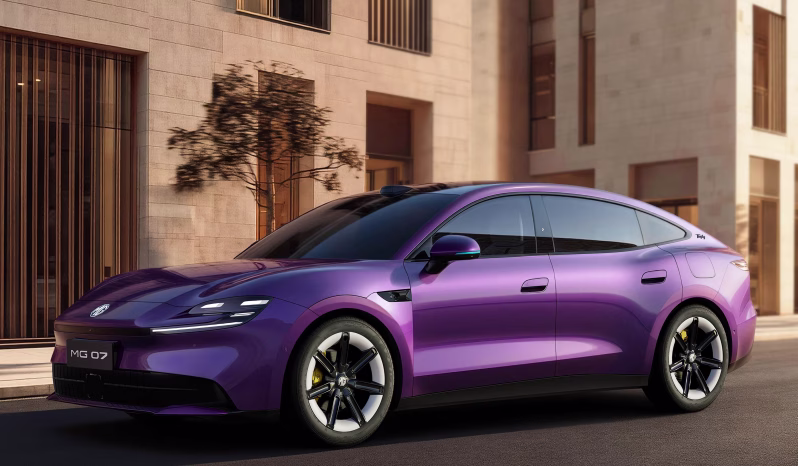 Purple 2026 MG 07 electric fastback, official model gallery
