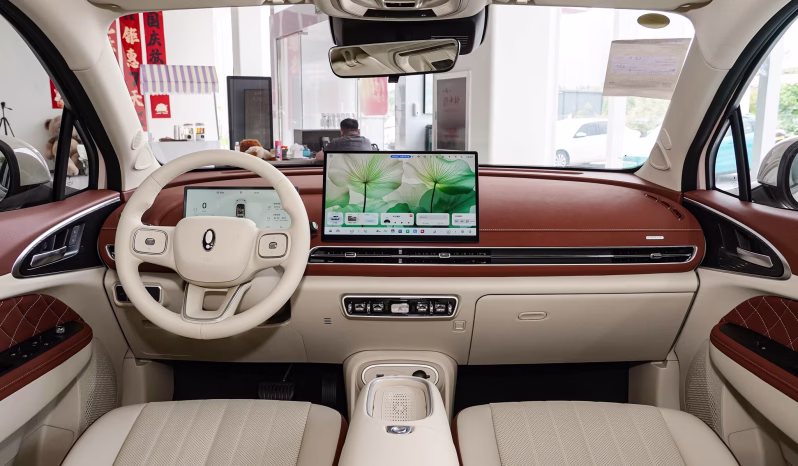 
								ORA Good Cat 335 Luxury EV 2027 full									