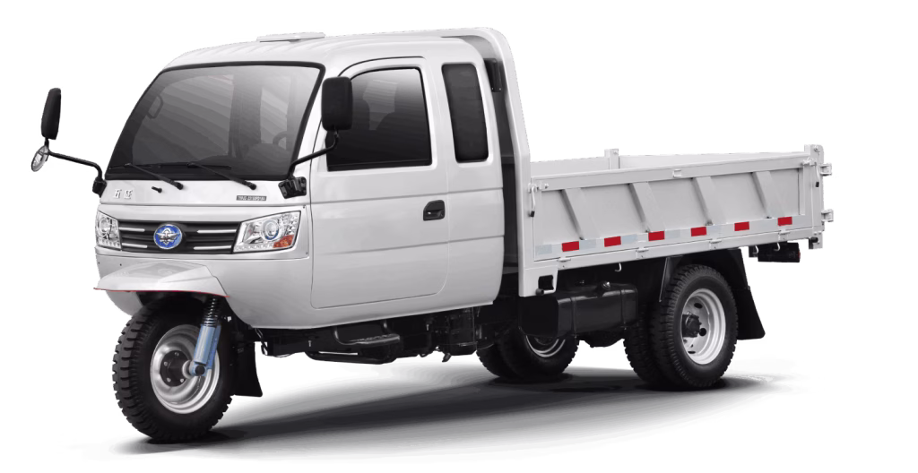 White Wuzheng 3MX ICE three-wheeled cargo vehicle with an enclosed cab
